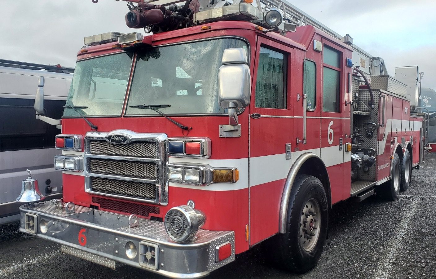 2006 Pierce 75 Quint Fire Truck For Sale