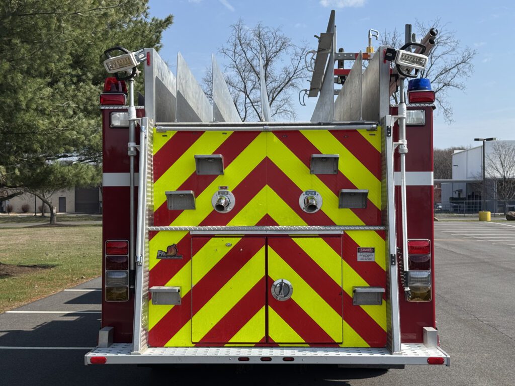 2012 Freightliner Ferrara 4×4