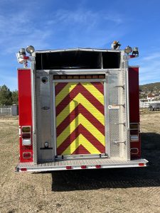 2004 Freightliner FL80