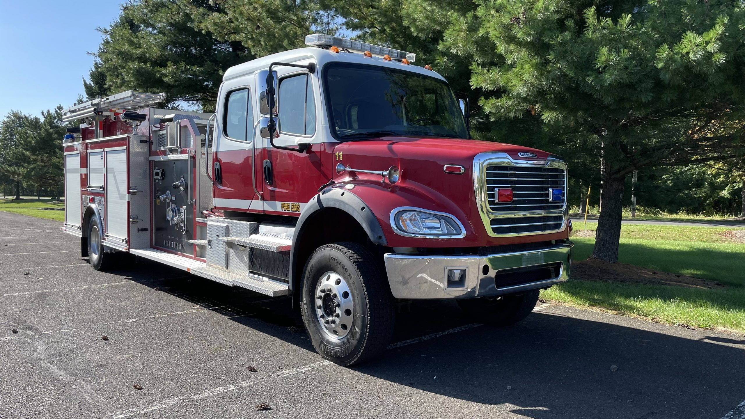 2012 Freightliner Ferrara 4x4 - Fire Truck for Sale