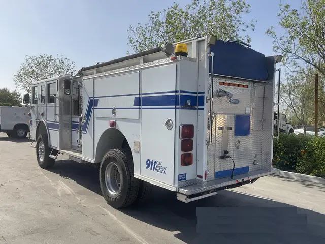 2005 Pierce 4×4 Wildland Engine