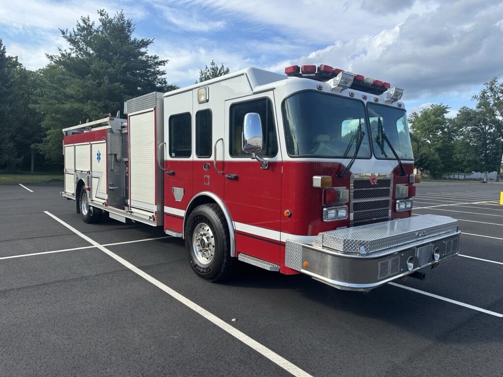 Fire Truck for Sale - 2010 Rosenbauer Rescue Pumper - F020