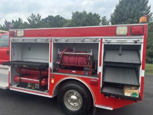 2006 Ford F-750 4×4 Dry Chemical & Foam Truck