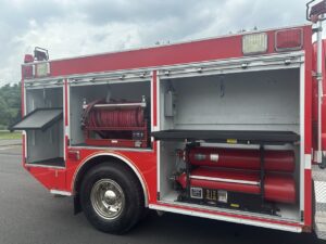 2006 Ford F-750 4×4 Dry Chemical & Foam Truck