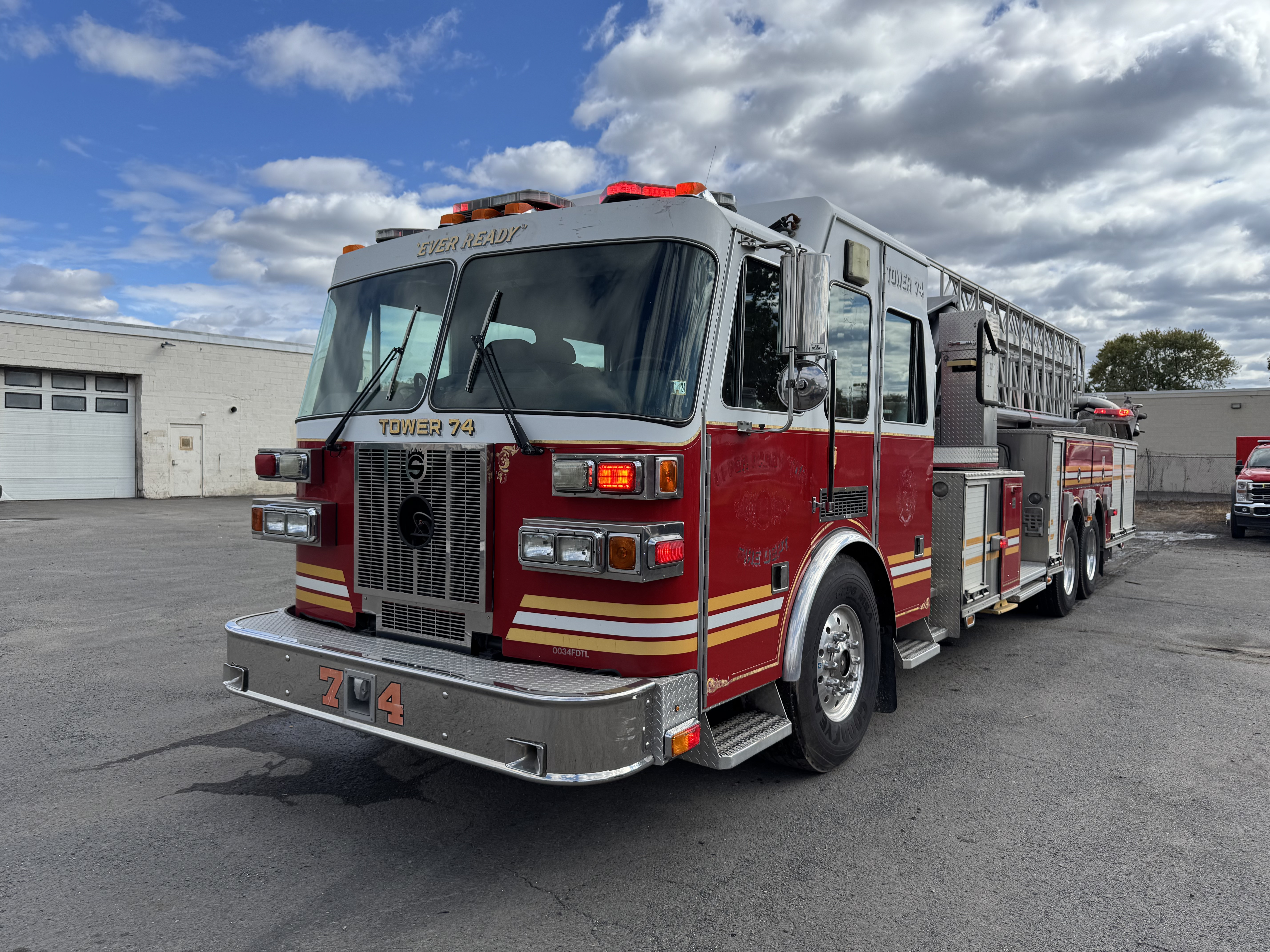 2000 Suthphen Custom Aerial