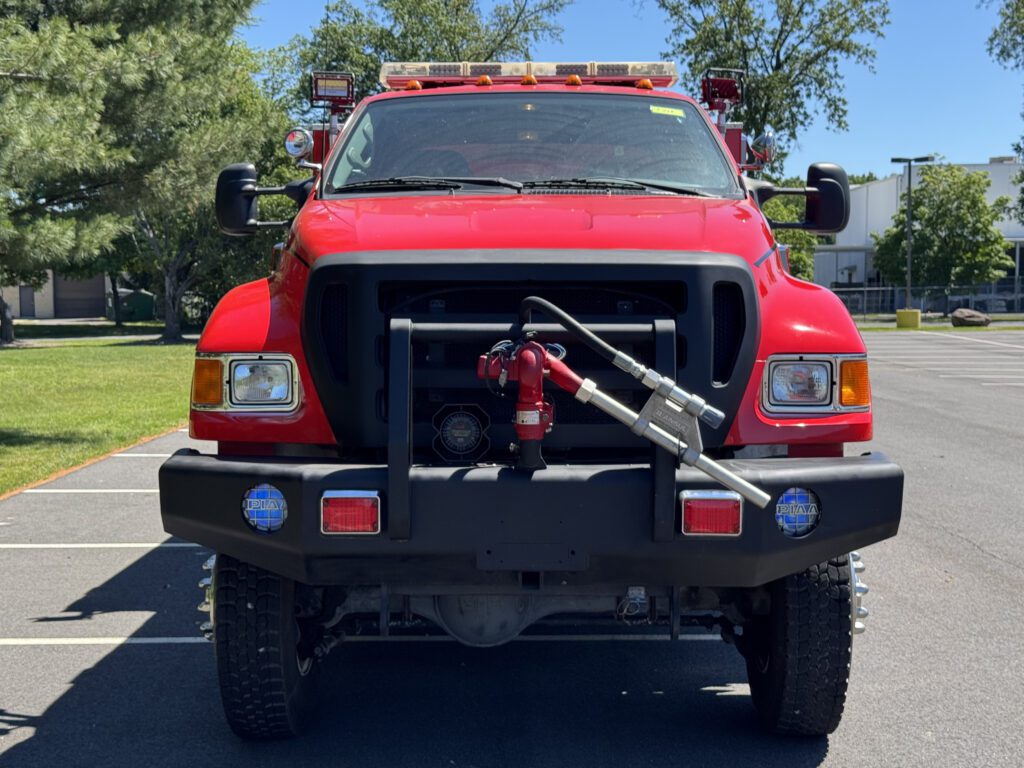 2006 Ford F-750 4×4 Dry Chemical & Foam Truck