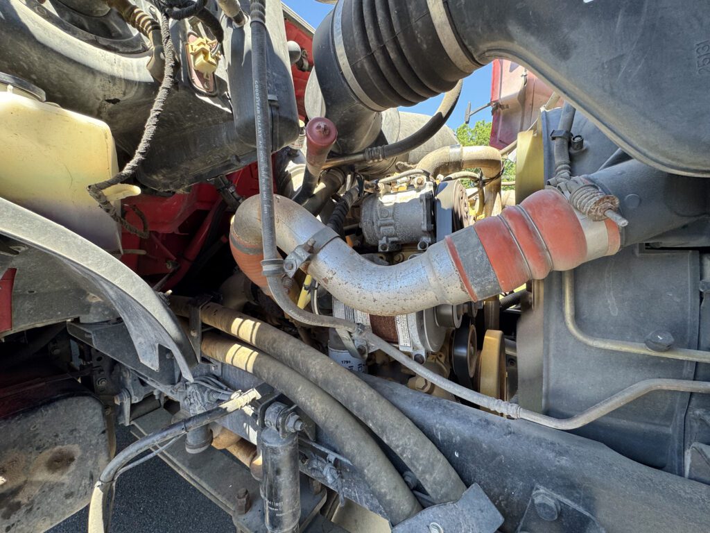 2006 Ford F-750 4×4 Dry Chemical & Foam Truck