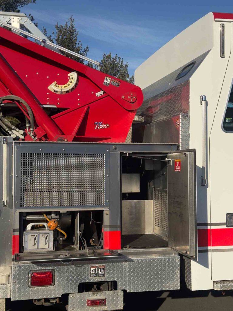 2011 Sutphen Mid-Mount Aerial Ladder