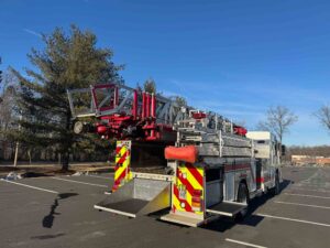 2011 Sutphen Mid-Mount Aerial Ladder