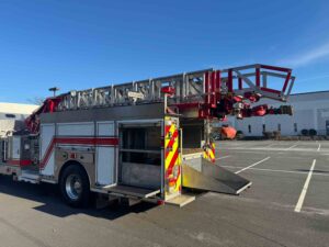 2011 Sutphen Mid-Mount Aerial Ladder