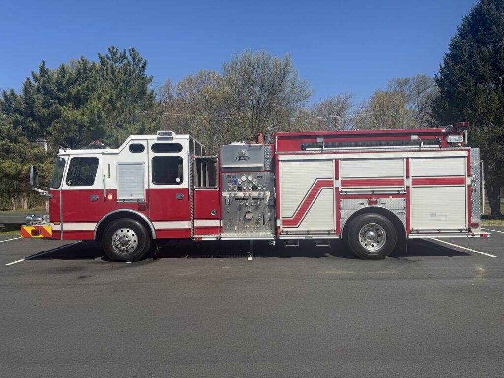 2010 E-One Custom Pumper