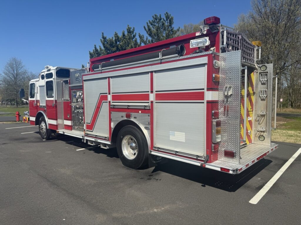 2010 E-One Custom Pumper