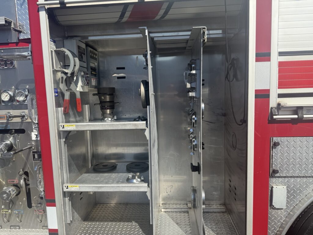 2010 E-One Custom Pumper