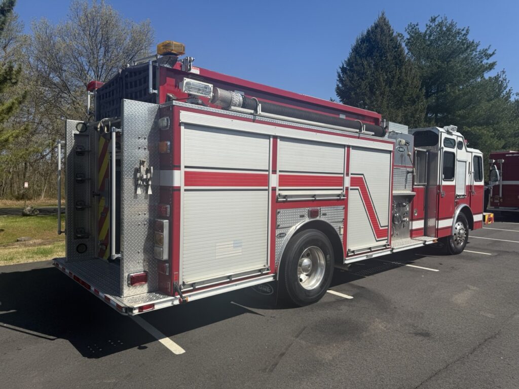 2010 E-One Custom Pumper