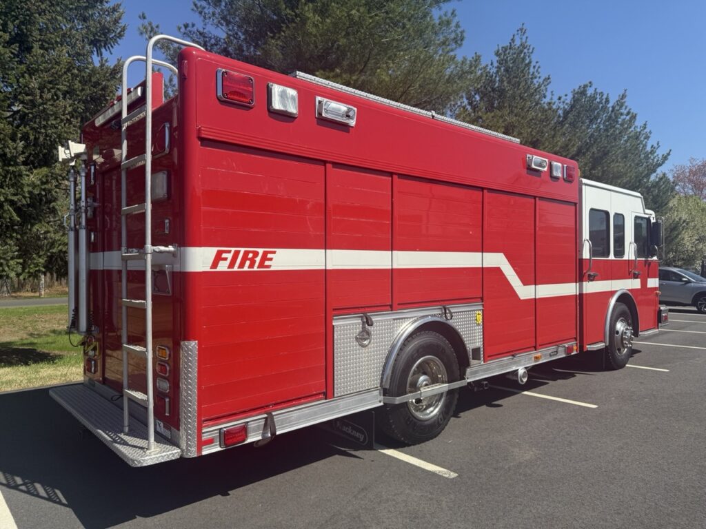 2008 Spartan Hackney Rescue Truck