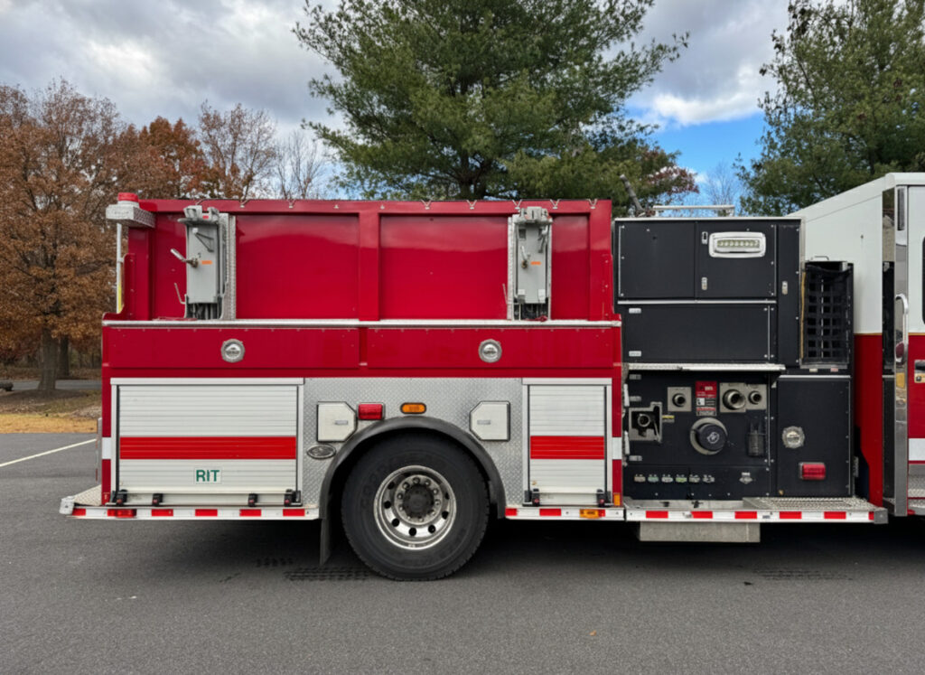2013 Rosenbauer Spartan Pumper