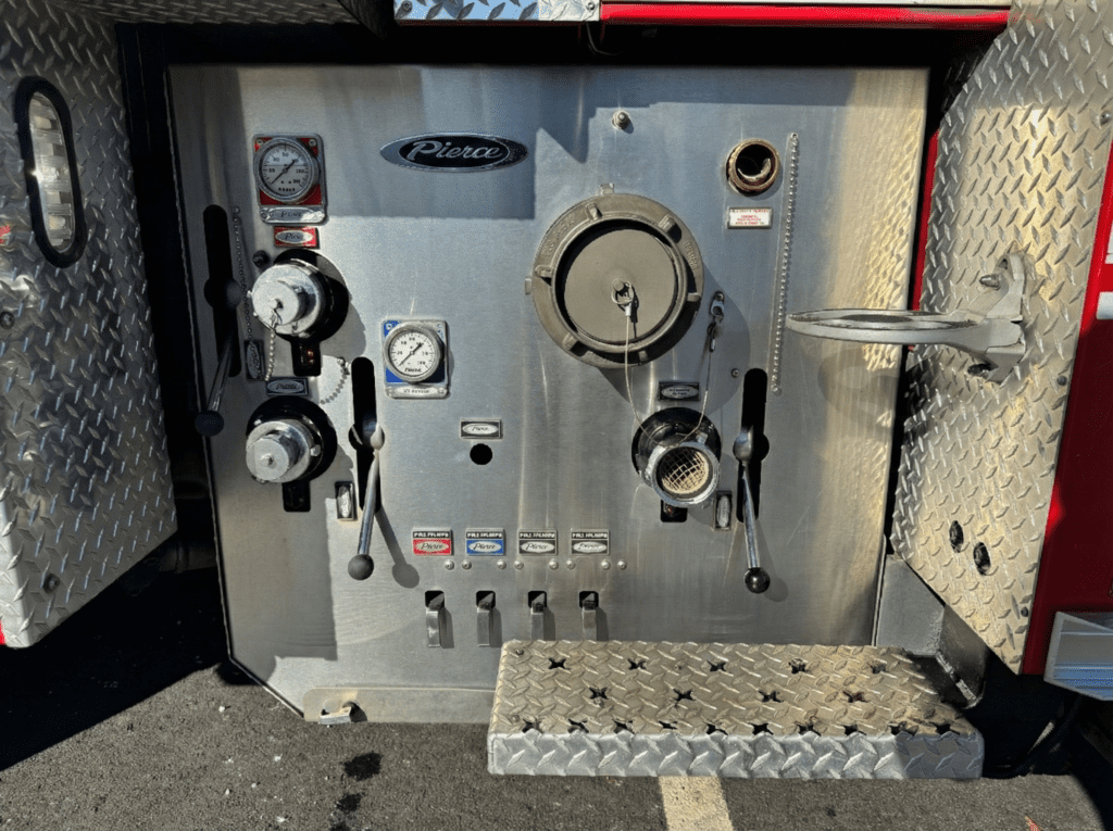 2011 Pierce Velocity Aerial (75’)