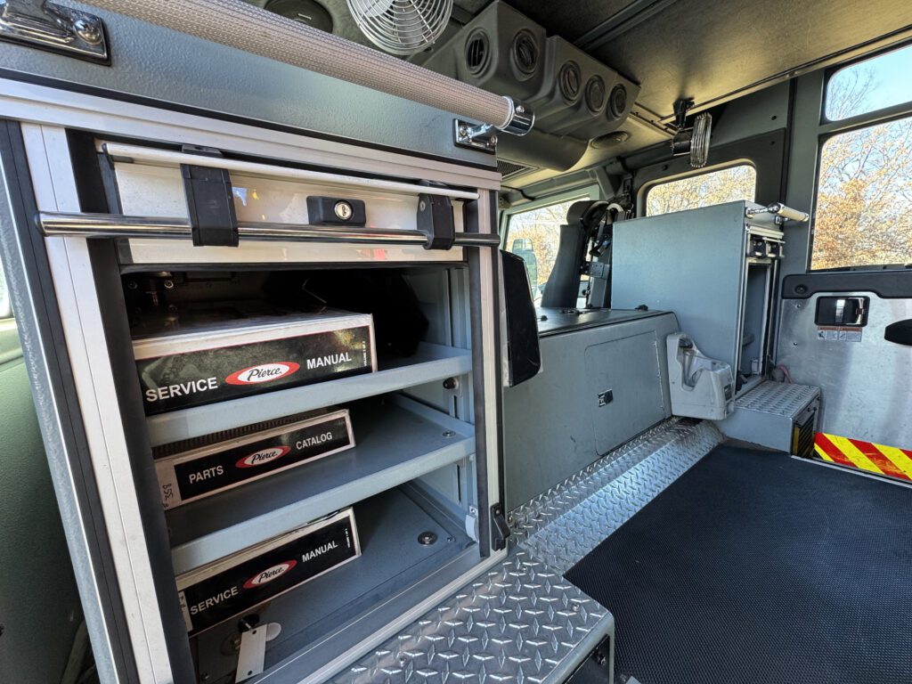 2011 Pierce Velocity Aerial (75’)