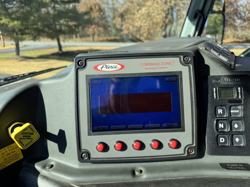 2011 Pierce Velocity Aerial (75’)