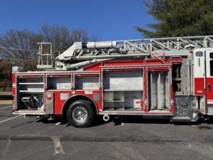 2011 Pierce Velocity Aerial (75’)