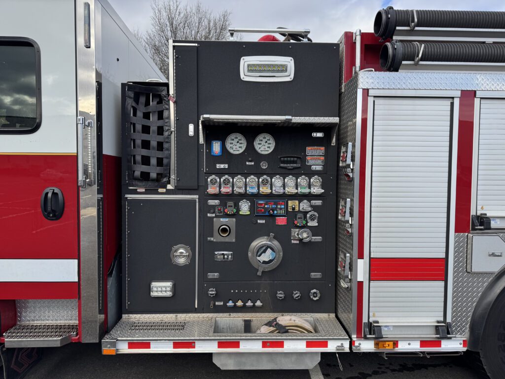 2017 Rosenbauer Commander