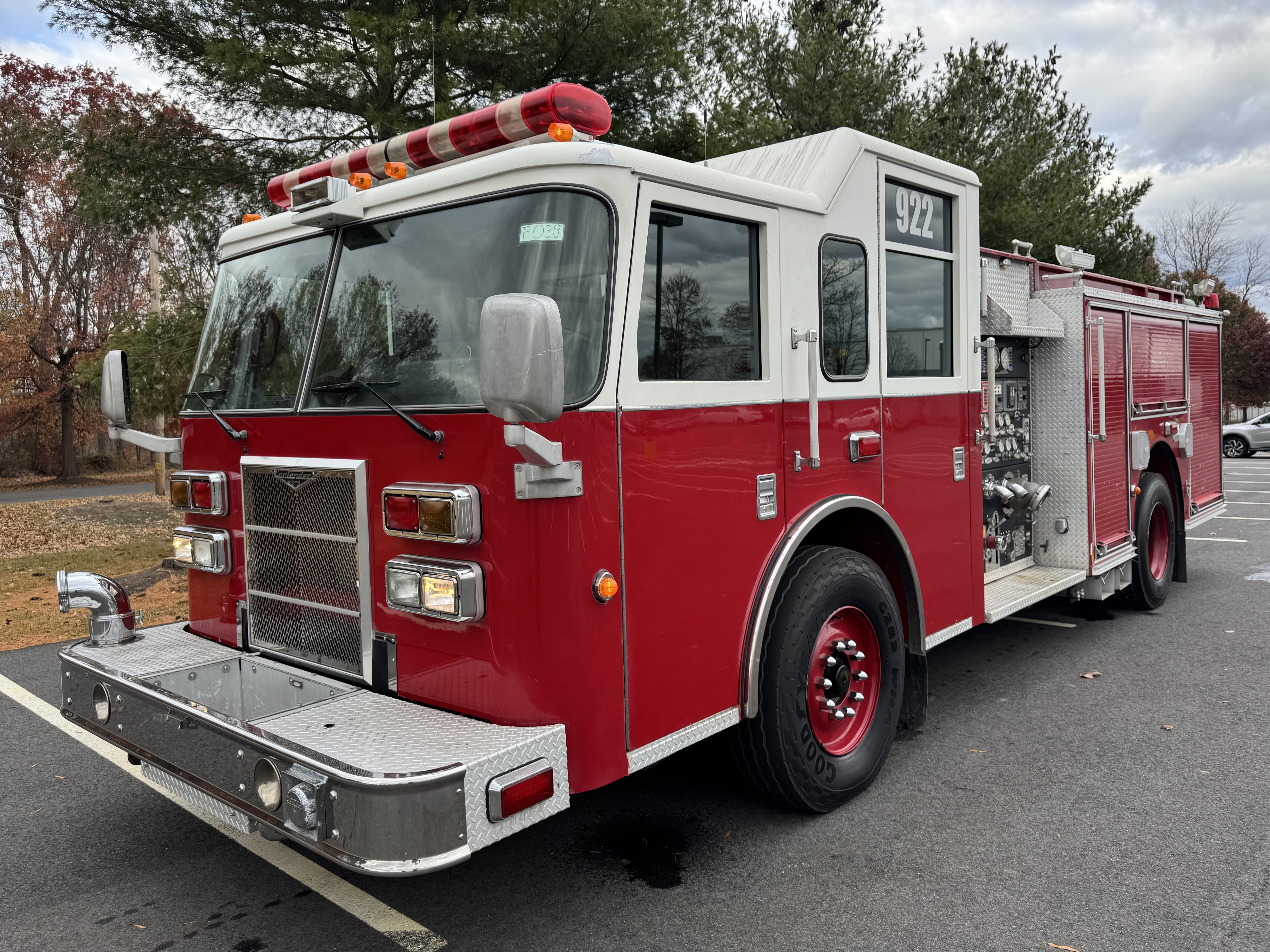 2008 Pierce Contender Pumper