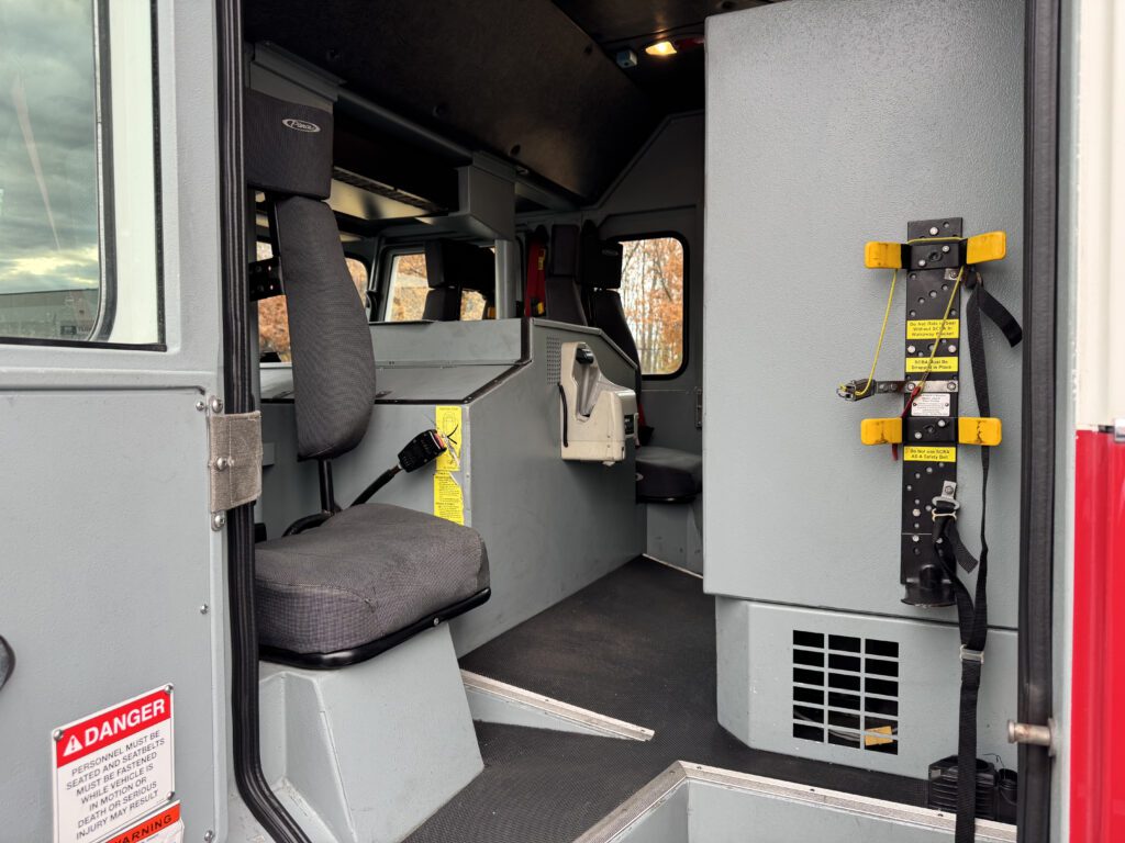 2008 Pierce Contender Pumper