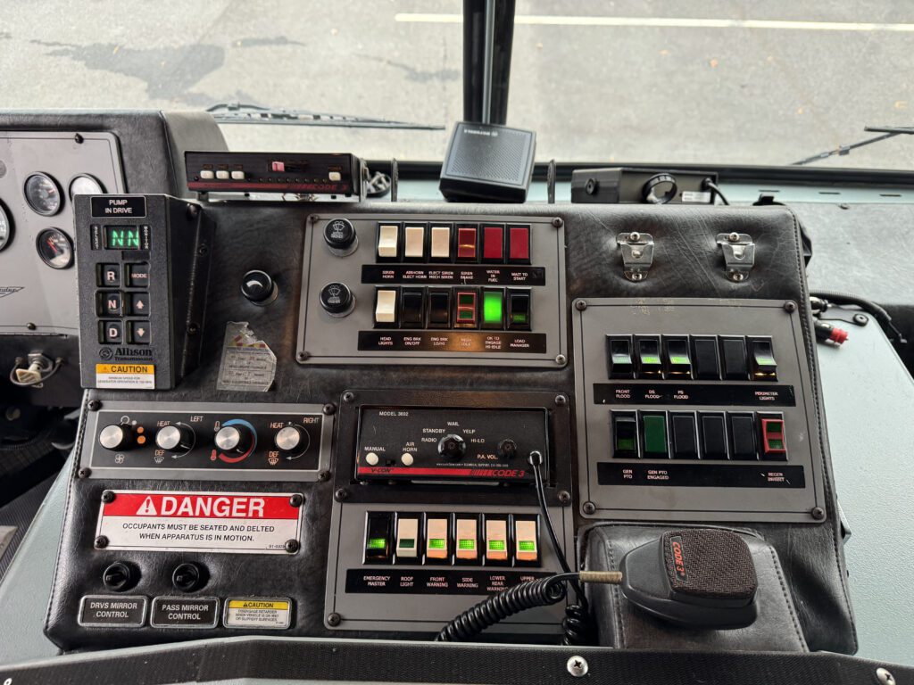 2008 Pierce Contender Pumper