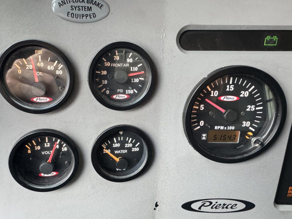 2008 Pierce Contender Pumper