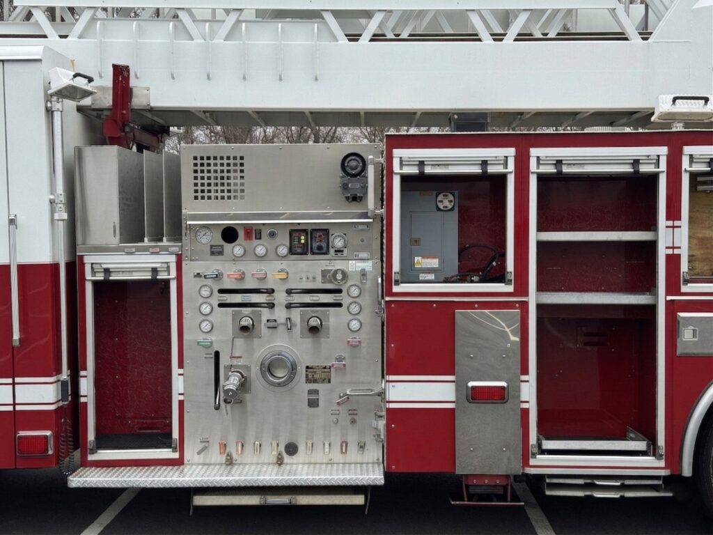 2007 KME AerialCat Aerial