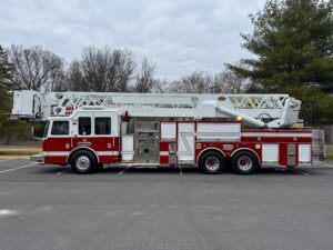 2007 KME AerialCat Aerial