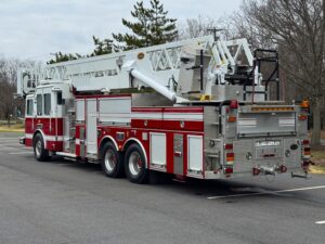 2007 KME AerialCat Aerial