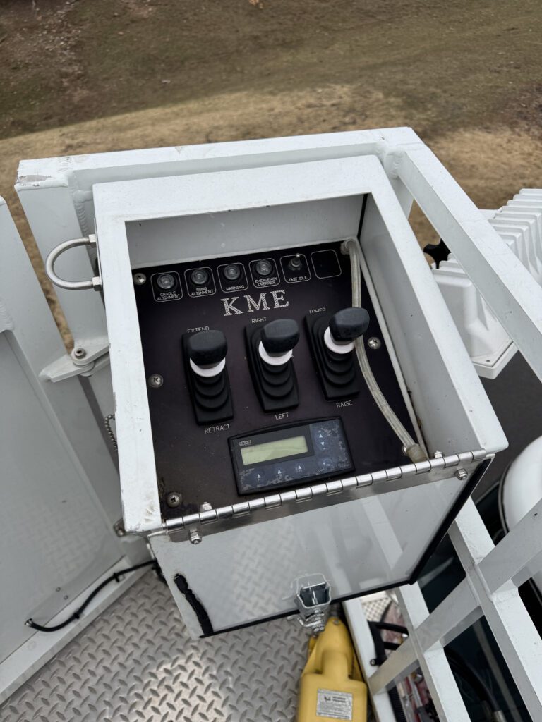 2007 KME AerialCat Aerial