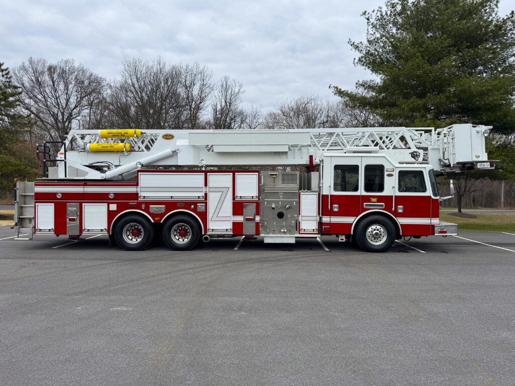 2007 KME AerialCat Aerial