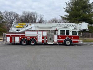 2007 KME AerialCat Aerial