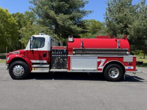2006 Freightliner Tanker