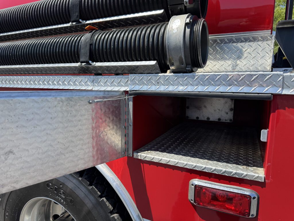 2006 Freightliner Tanker