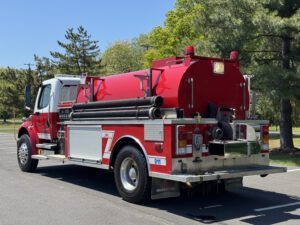 2006 Freightliner Tanker