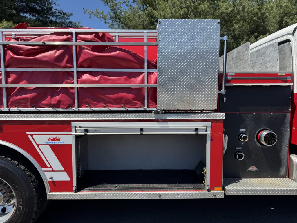 2006 Freightliner Tanker