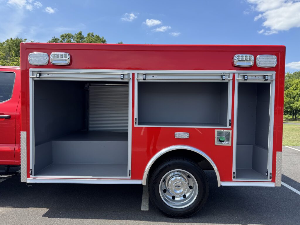 2025 Ford F-550 4×4 Light Rescue