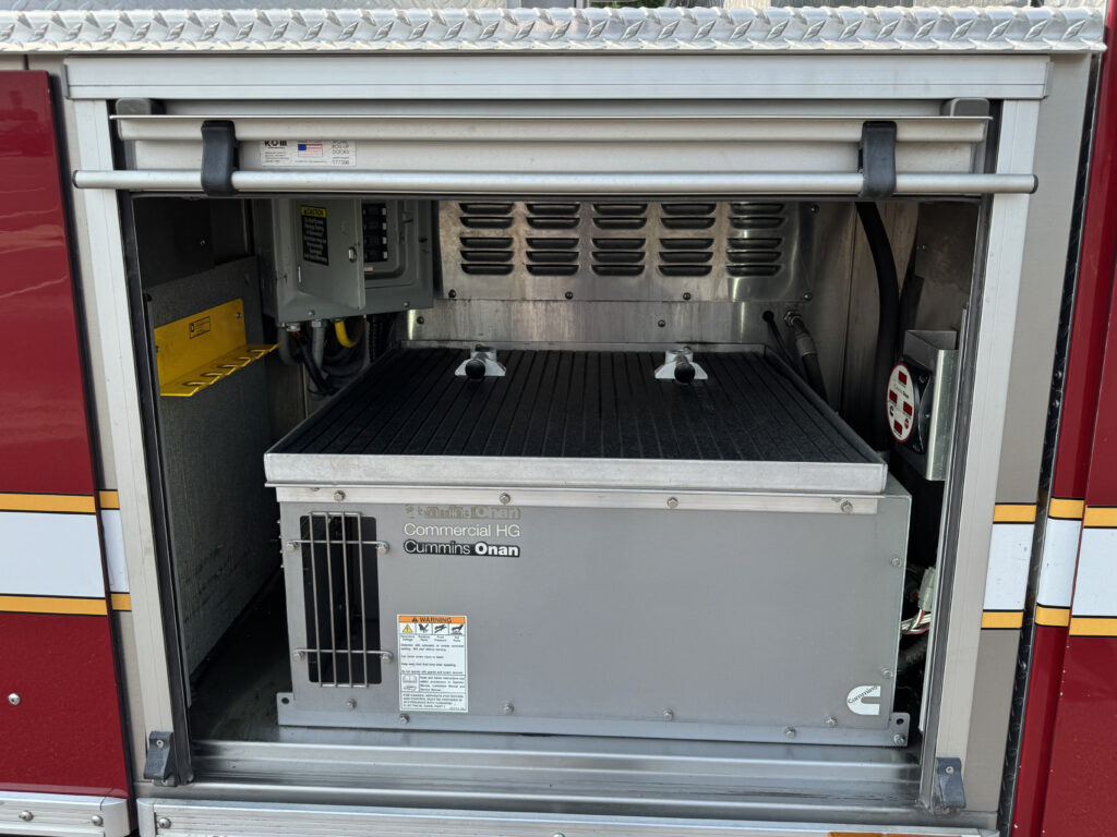 2013 Sutphen SP-90 85′ Aerial Platform
