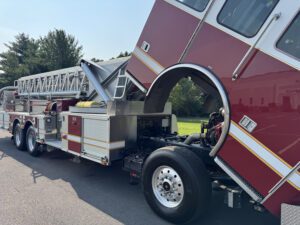 2013 Sutphen SP-90 85′ Aerial Platform